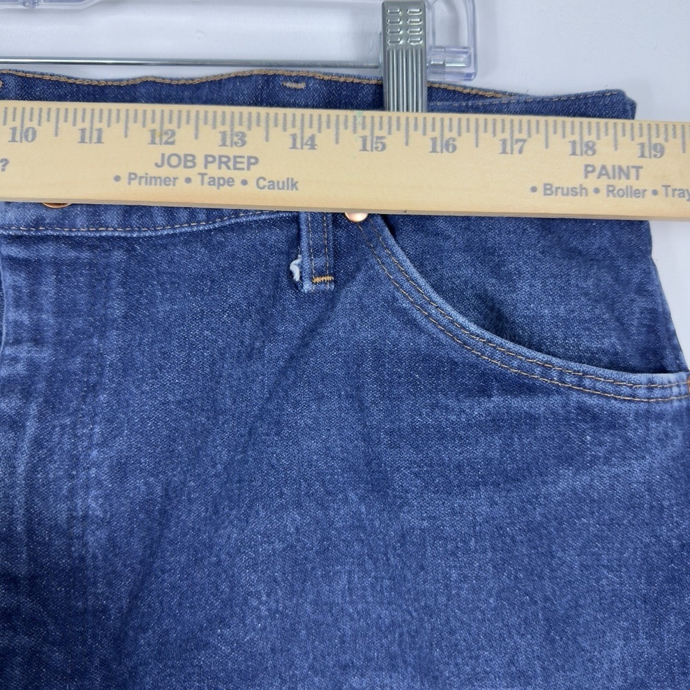 Wrangler 13MWZ Jeans Men 40x32 Denim Cowboy Cut Medium Wash Straight Heavyweight - Picture 6 of 9